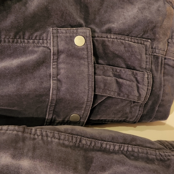 Jacket - Picture 6 of 10